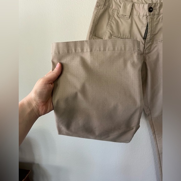 Propper Tactical Khaki Straight Leg Cargo Pants Women’s Size 8 - Picture 4 of 15